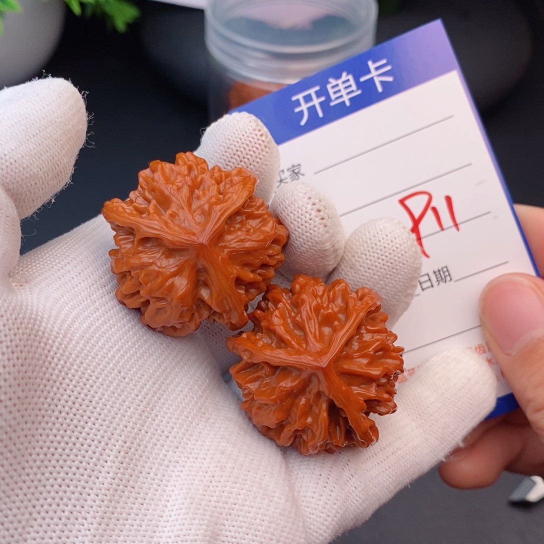 文玩核桃把件36三棱911