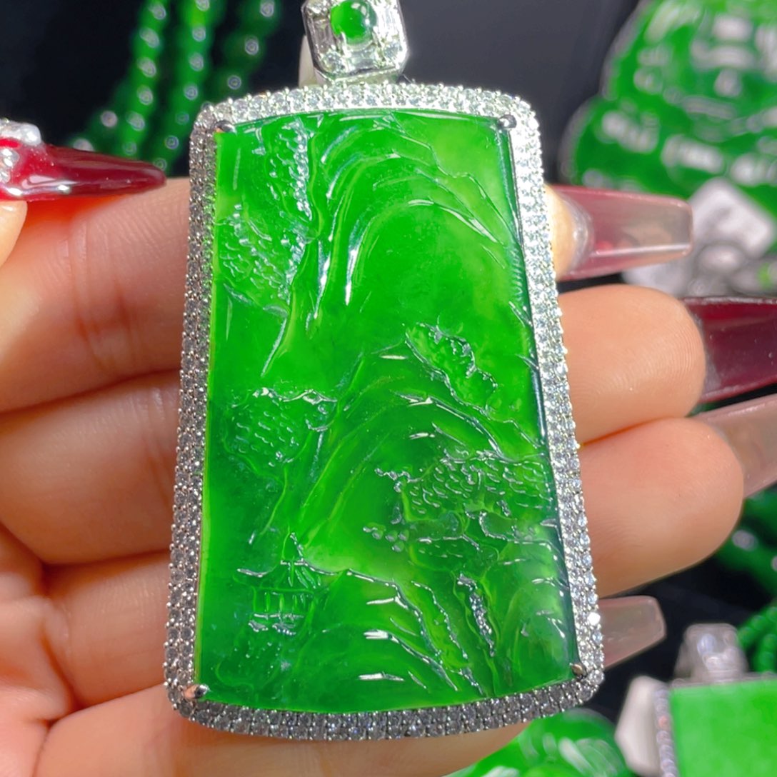 翡翠吊坠(不含链)未镶嵌