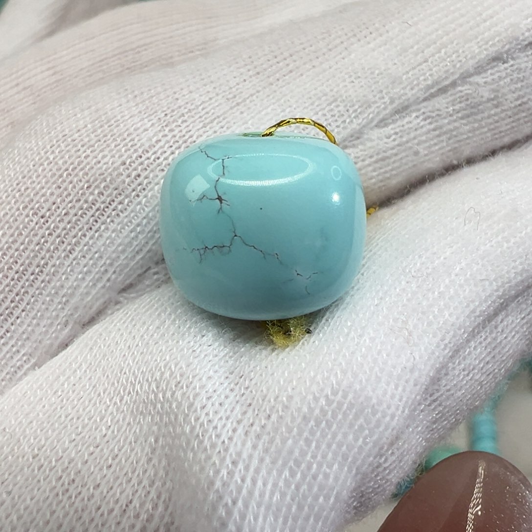 绿松石配饰未镶嵌