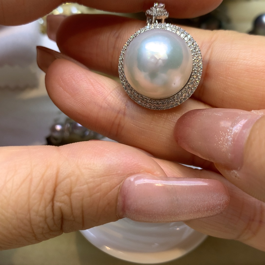 颈饰银S925镶嵌海水珍珠