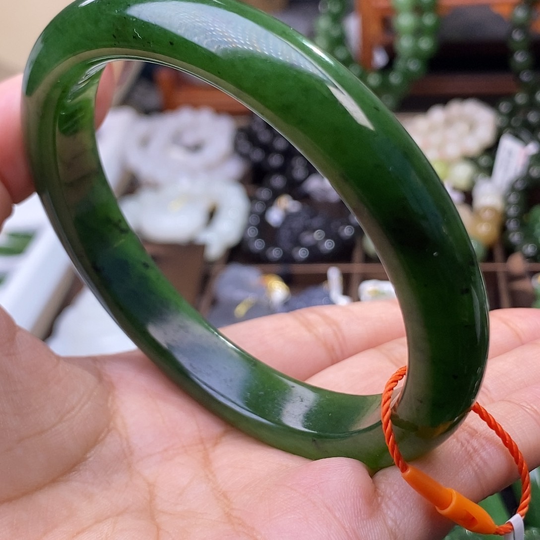 和田玉毕业级老矿料碧玉手镯62.3未镶嵌