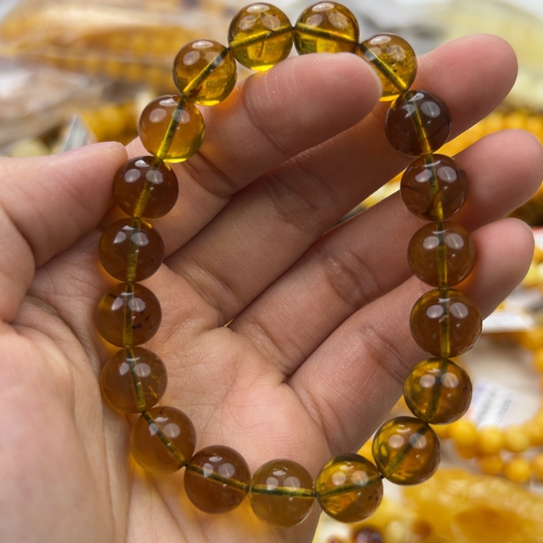 琥珀珠宝奇石未镶嵌