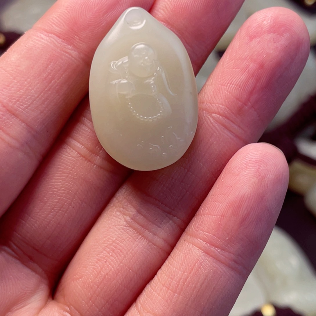 和田玉颈饰未镶嵌