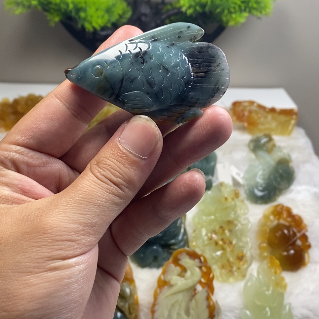 未镶嵌岫玉吊坠(不含链)