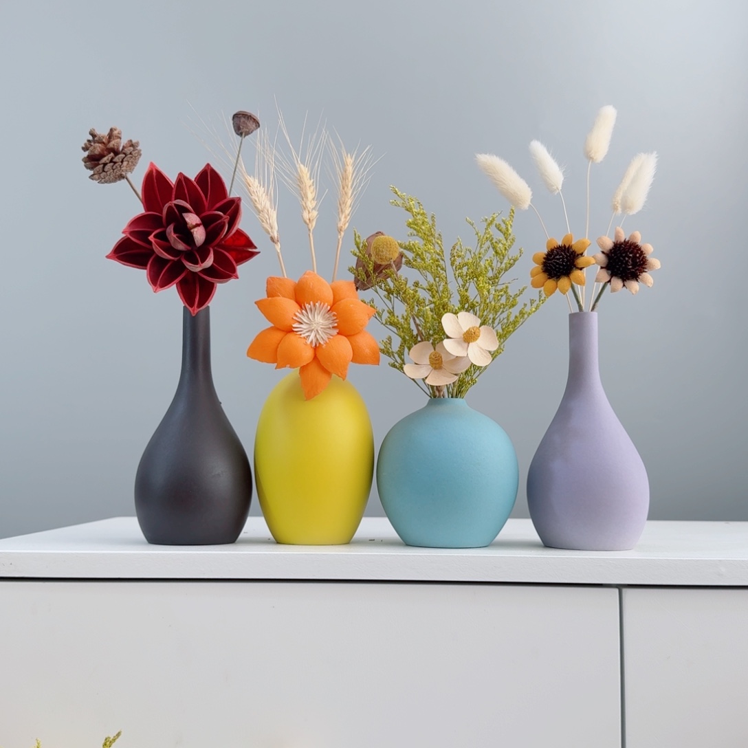 摆件陶瓷小花瓶含花总高约20-30cm