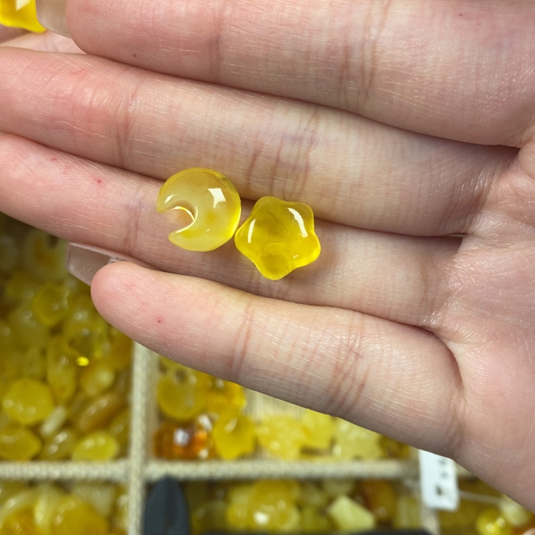 琥珀裸石未镶嵌丑***~星星月亮