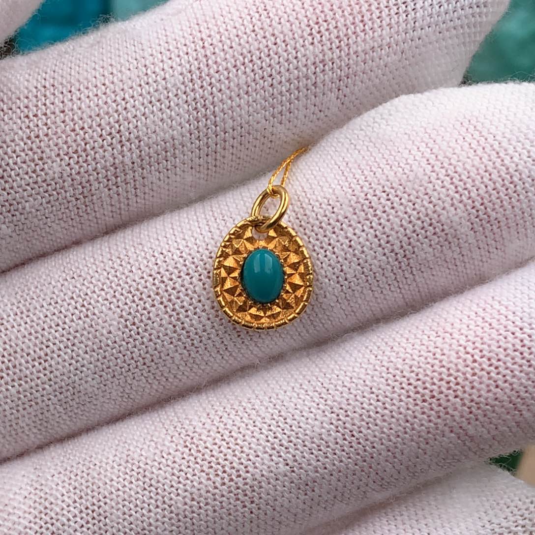 绿松石配饰18K金镶嵌