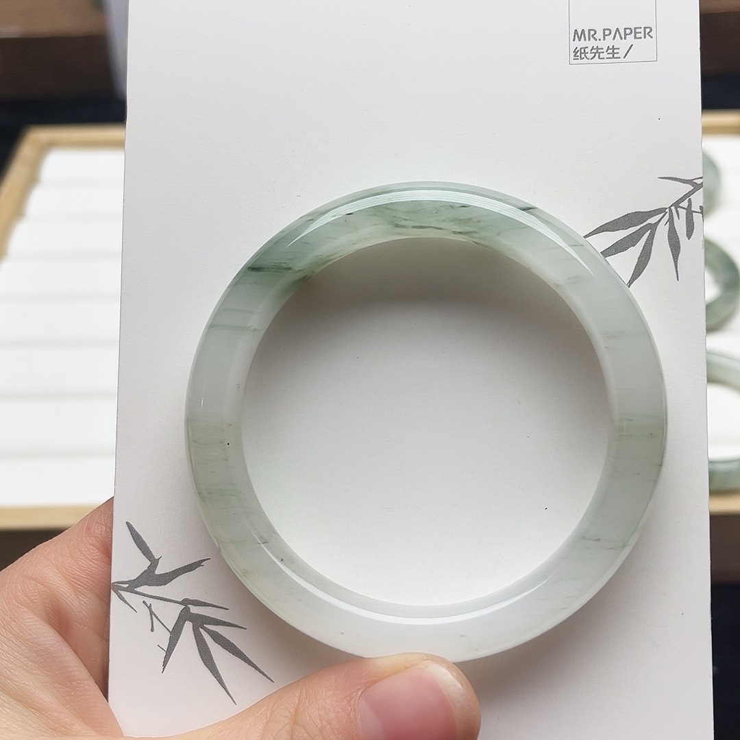 未镶嵌手镯石英质玉7