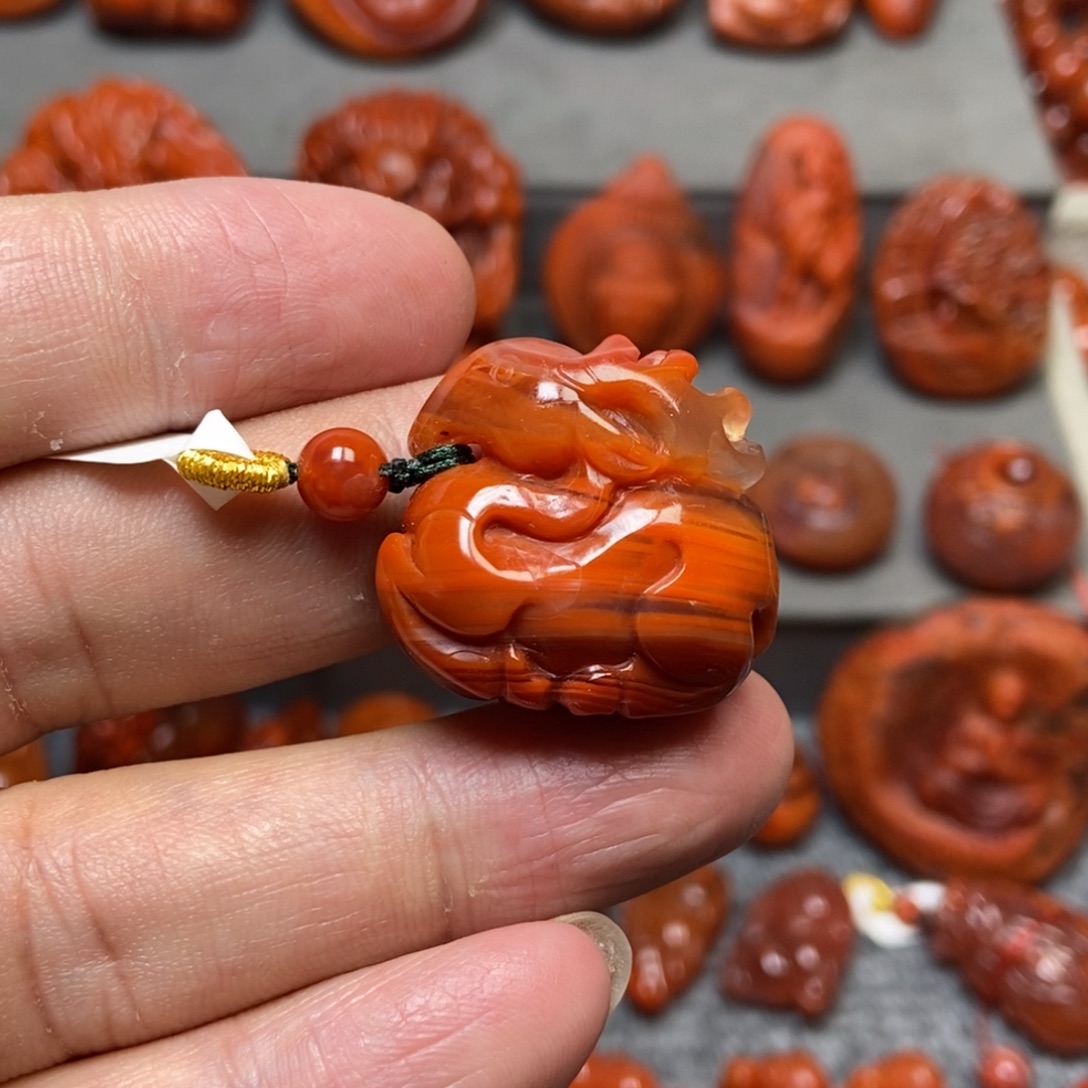 南红玛瑙未镶嵌吊坠(不含链)