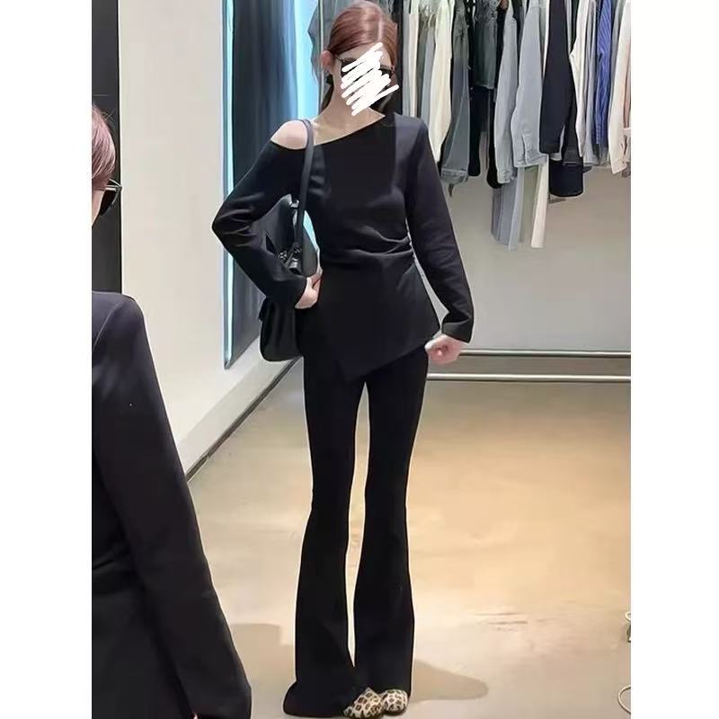 【运补5-6】2025秋冬季新款显瘦时尚气质纯欲斜肩上衣微喇裤子套装