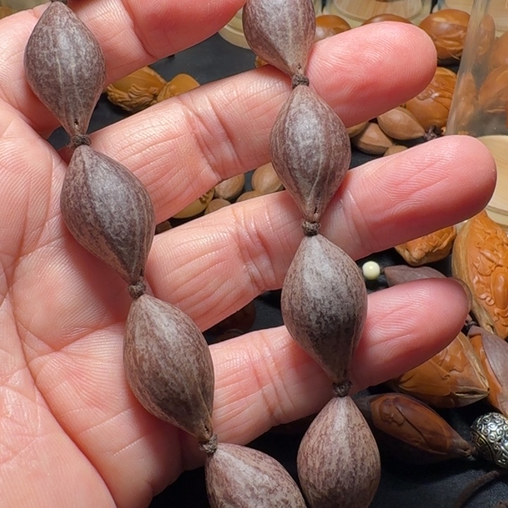 橄榄核手串/手链S****r紫皮手串