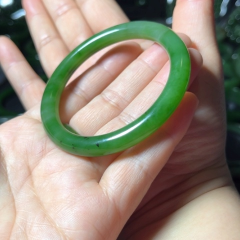 和田玉（碧玉）手镯未镶嵌
