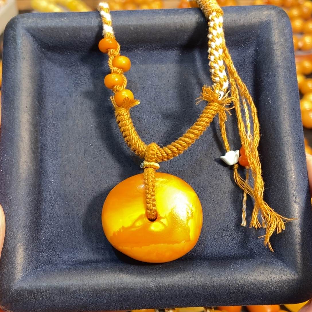 蜜蜡颈饰未镶嵌蜜蜡