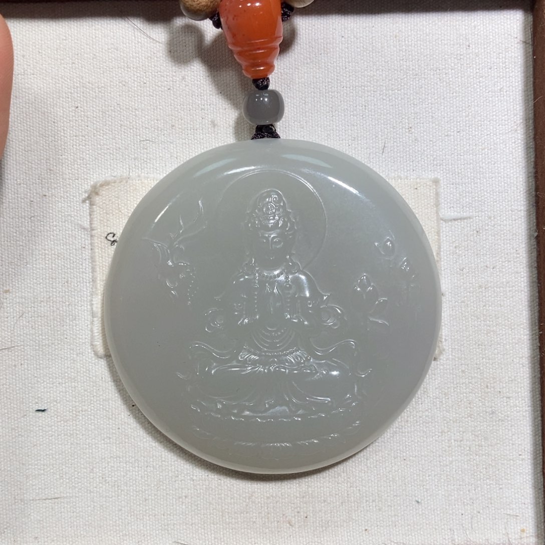 和田玉（糖玉）颈饰未镶嵌