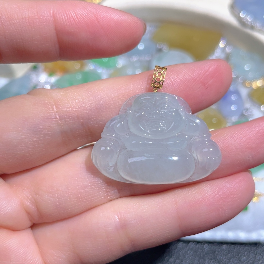 翡翠颈饰18K金镶嵌翡翠