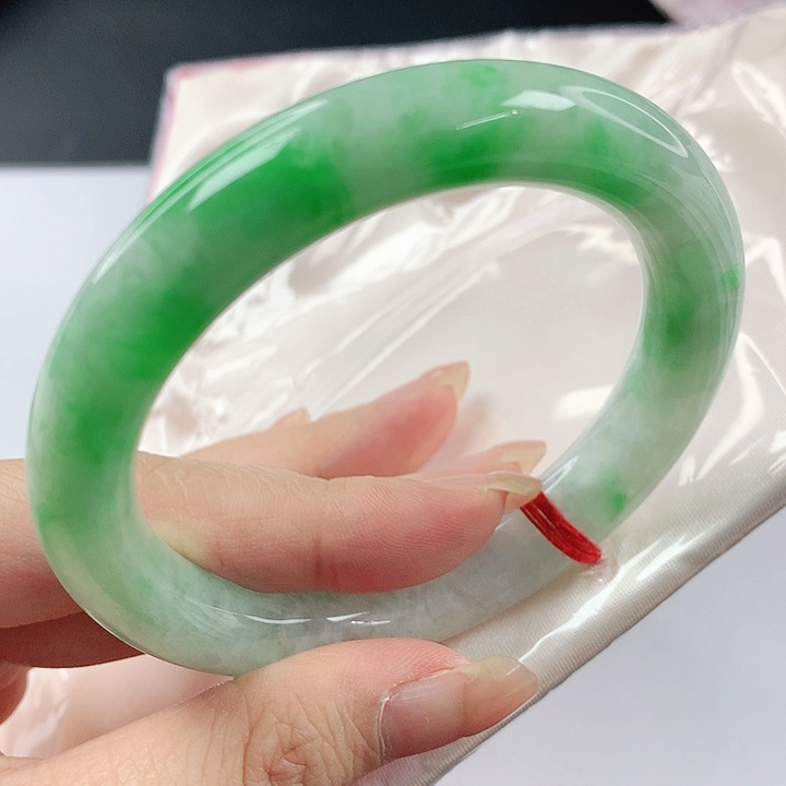 未镶嵌手镯翡翠，913