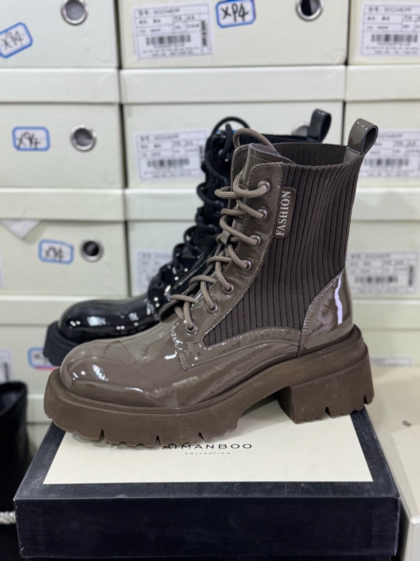 156【漫步佳人】【黑盒No退换】马丁靴