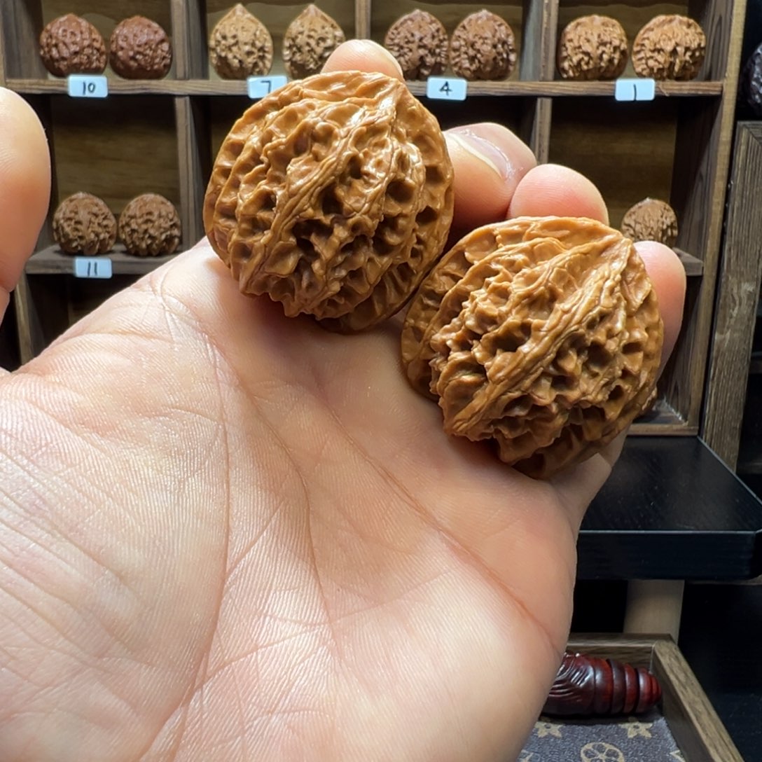 吊坠文玩核桃原桩苹果