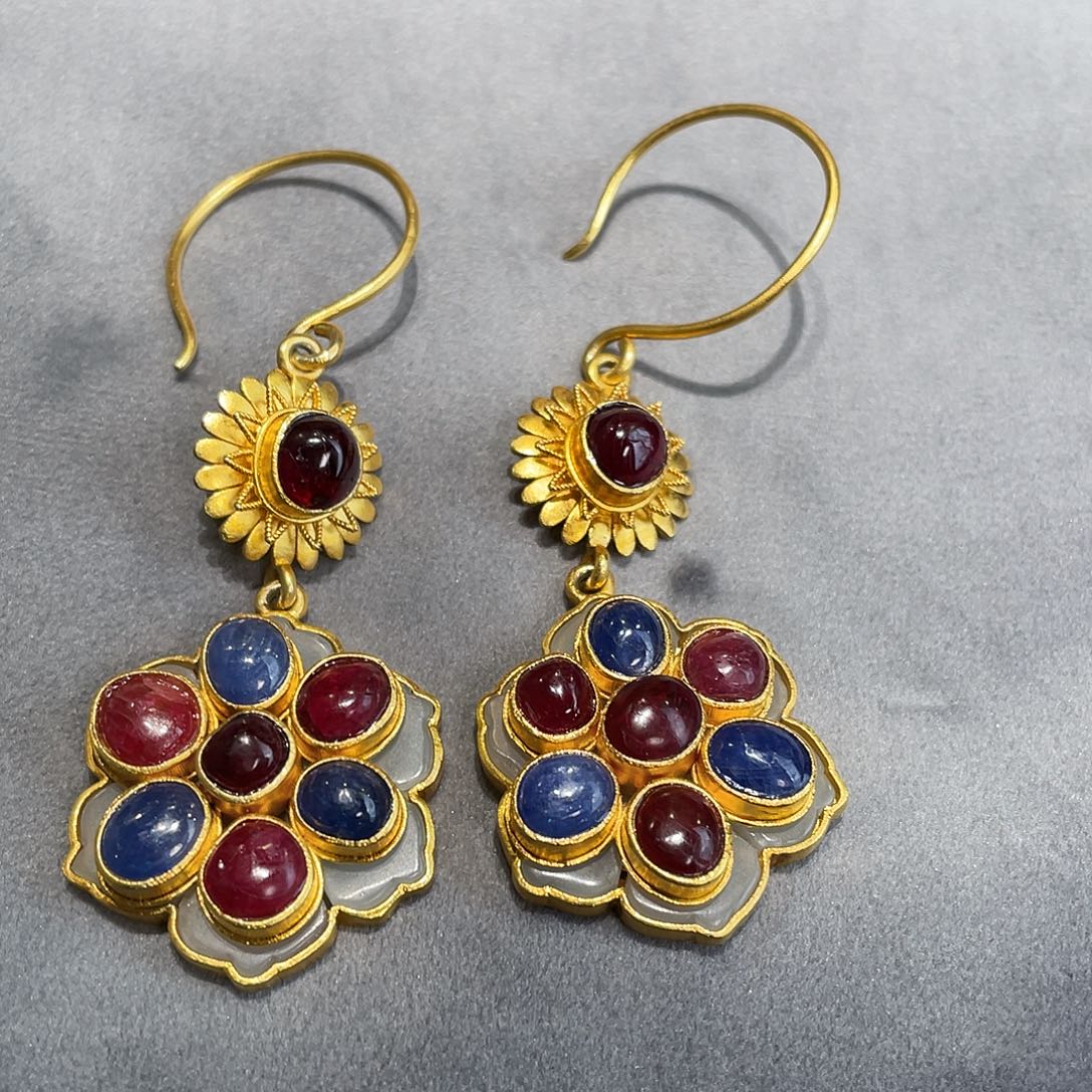 顾***舟尖晶石耳环银S925镀金镶嵌