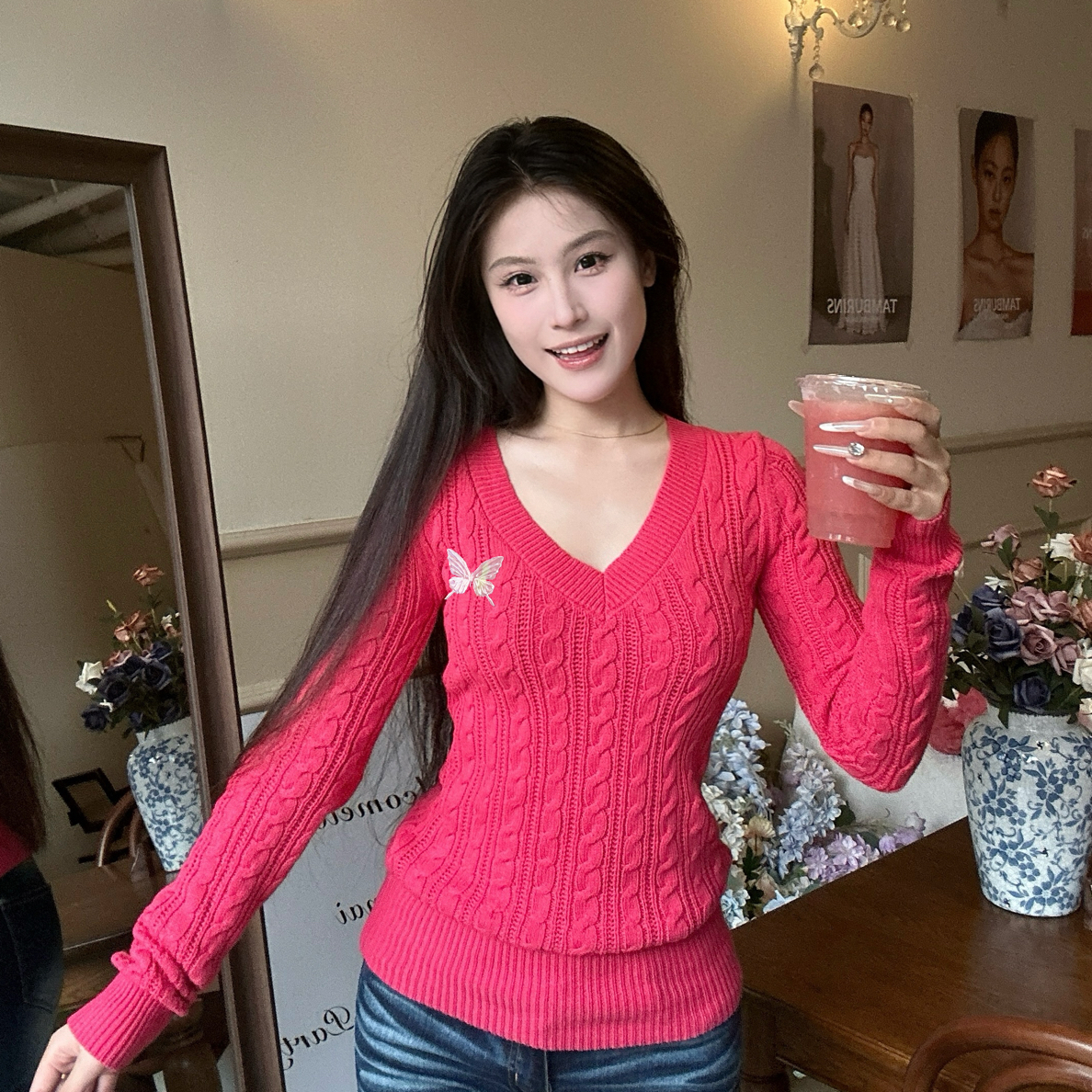 奇迹小美“橄榄皮天菜”V领麻花毛衣掐腰显瘦冬季