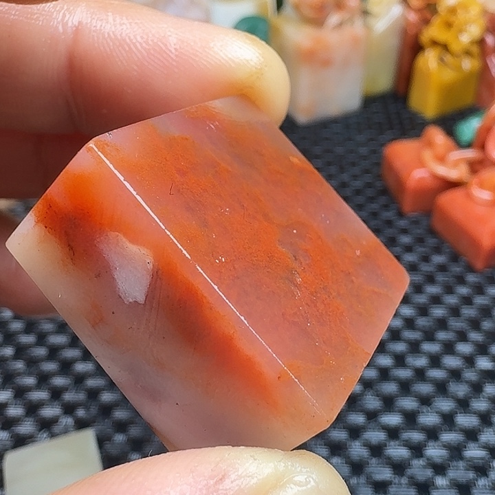 青田石真真正正章