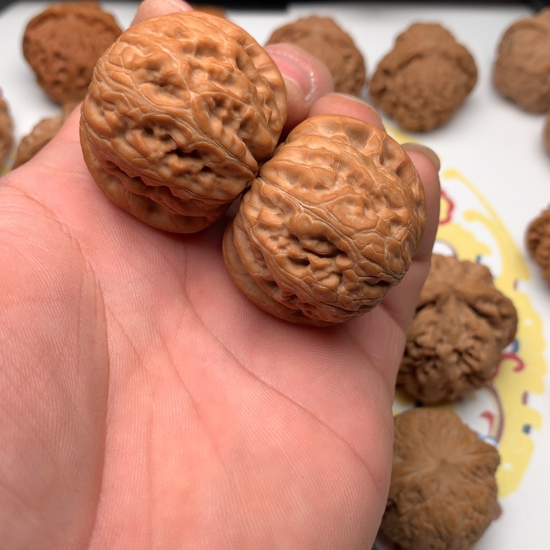 文玩核桃把件元宝43