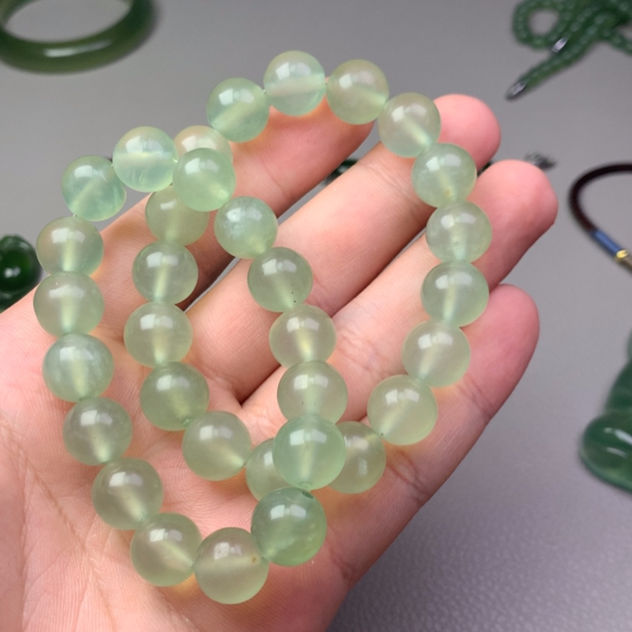 【闪购商品】未镶嵌蛇纹石玉岫玉