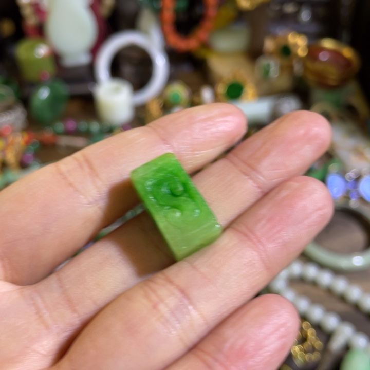 噢***噢翡翠散珠精品精品精品精品精品