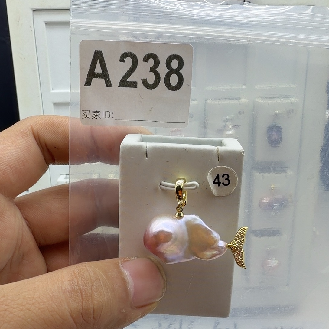 淡水珍珠颈饰合金