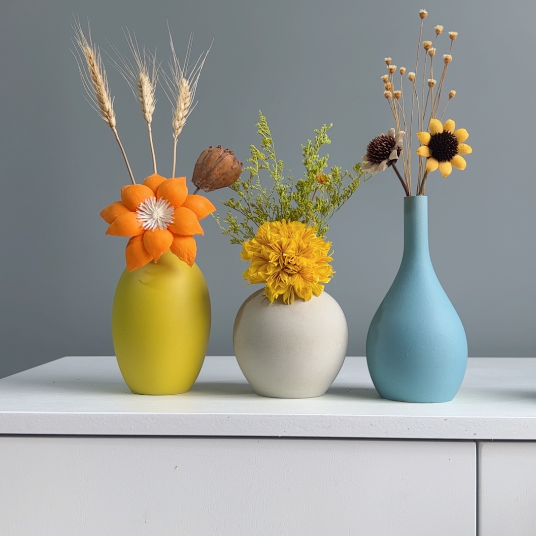 摆件陶瓷小花瓶摆件含花总高约20-30cm