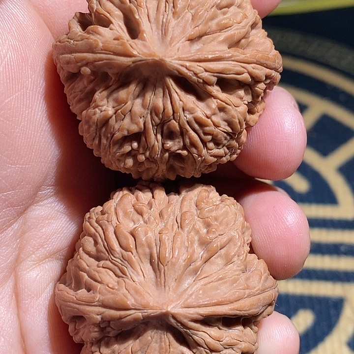 【闪购商品】文玩核桃吊坠皇家正圆