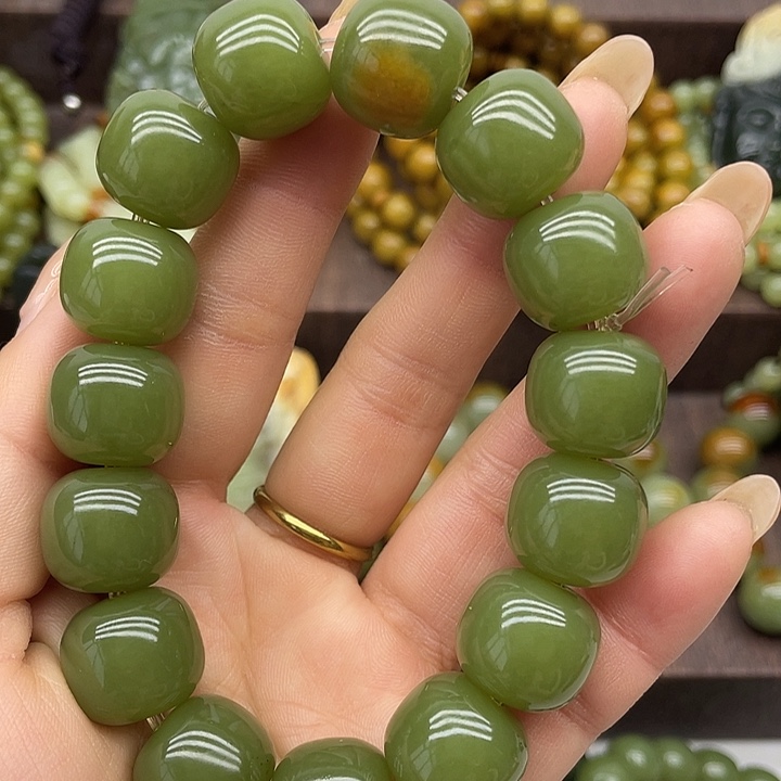 透闪石质玉未镶嵌手串老型14