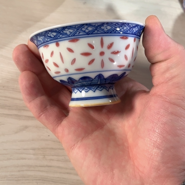瓷片景德镇陶瓷杯子。