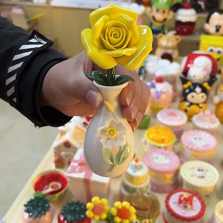 摆件陶瓷等行业的产品出口