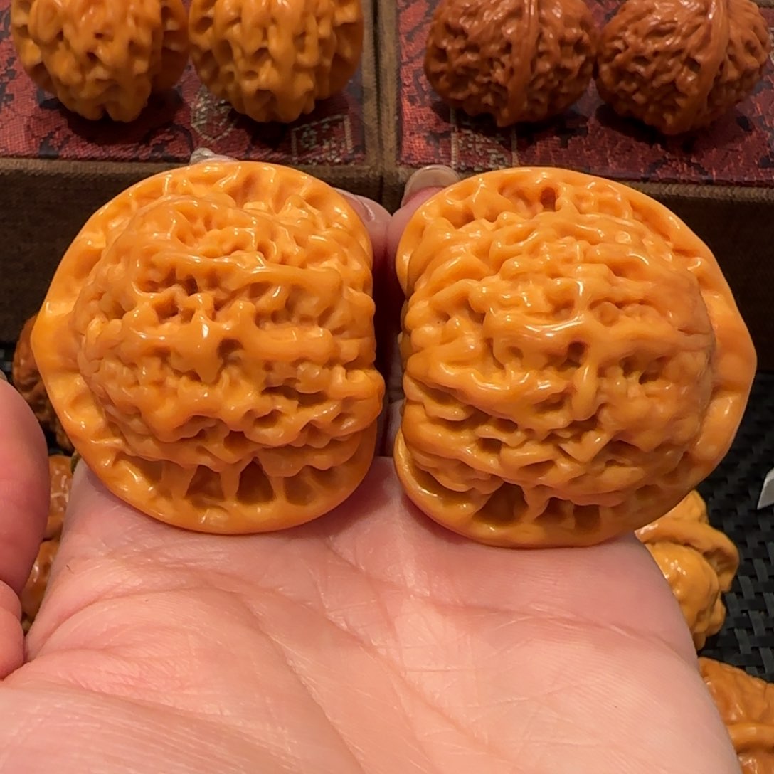 桃核吊坠官帽44精品