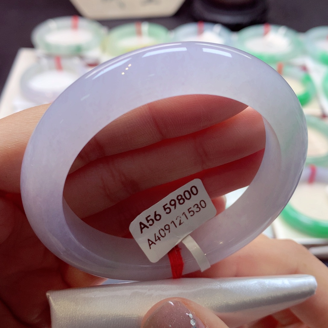 翡翠手镯未镶嵌千****0分单77