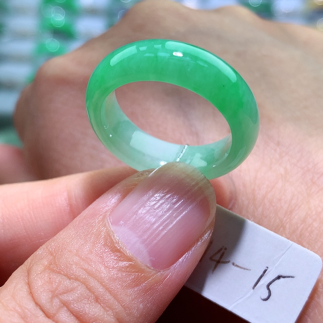 翡翠戒指未镶嵌14-15号