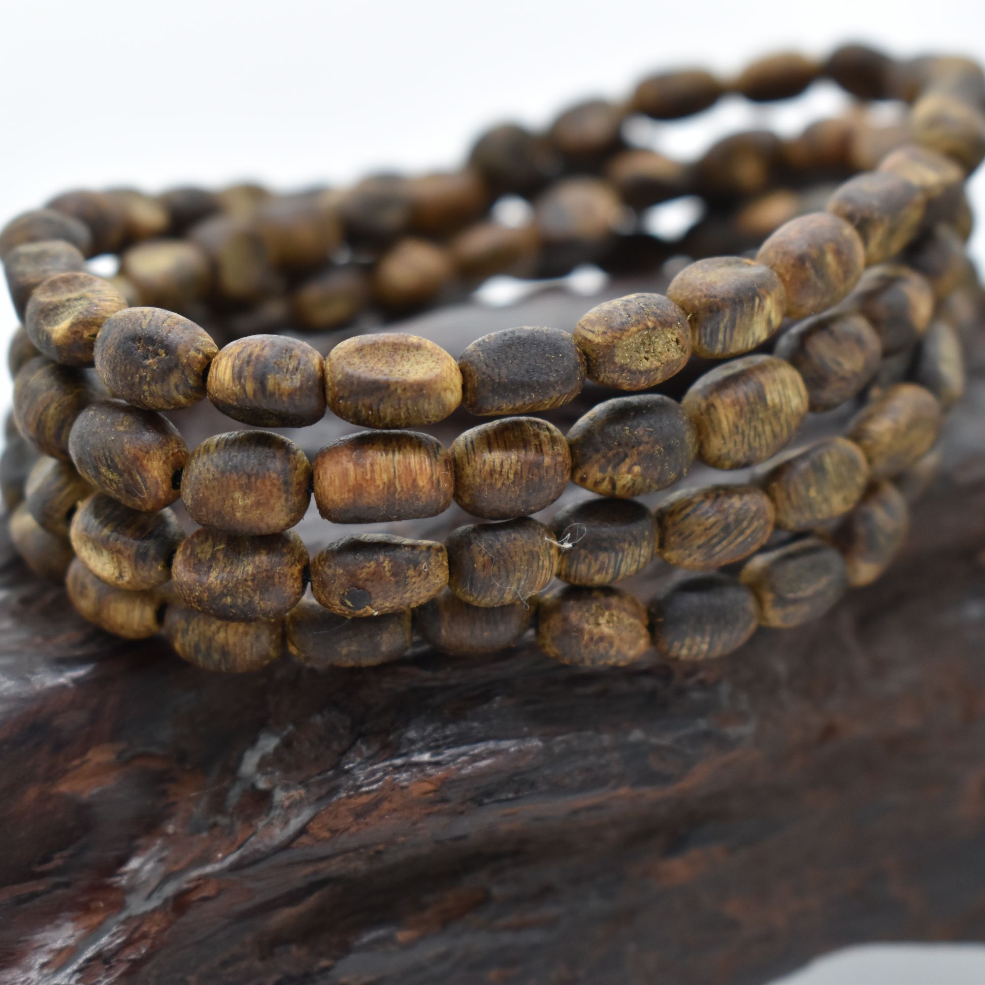 【老王甄选】奇楠乌身圆叶留疤随型多圈沉香手串多样性发一