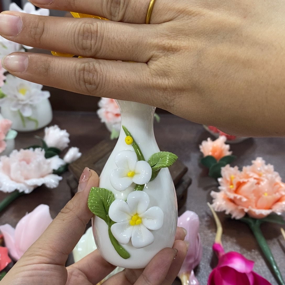 摆件陶瓷手工花摆件