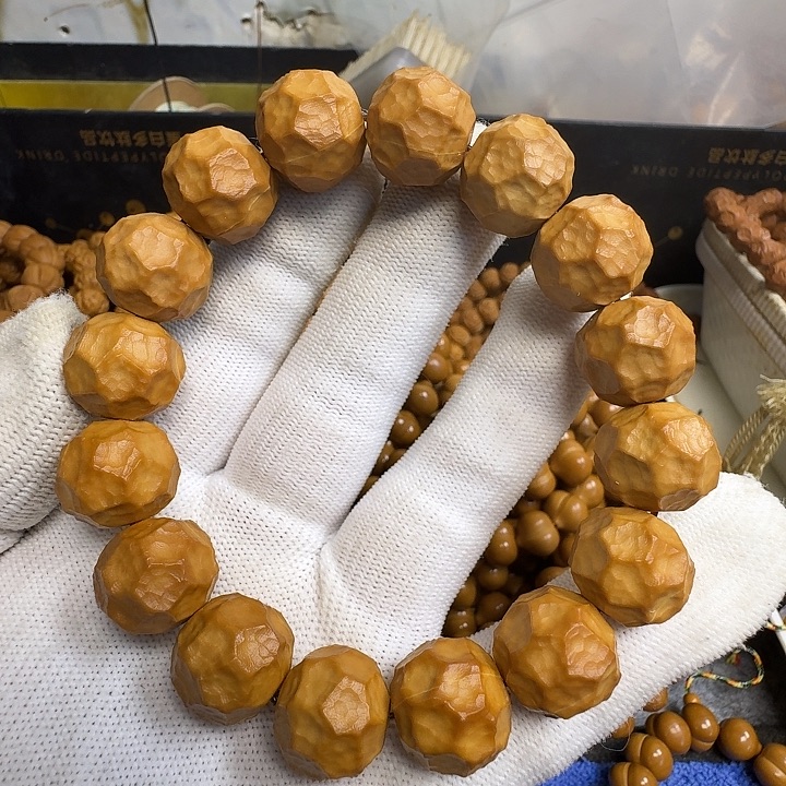 猴头核桃手串猴头雕刻磐石无相手串