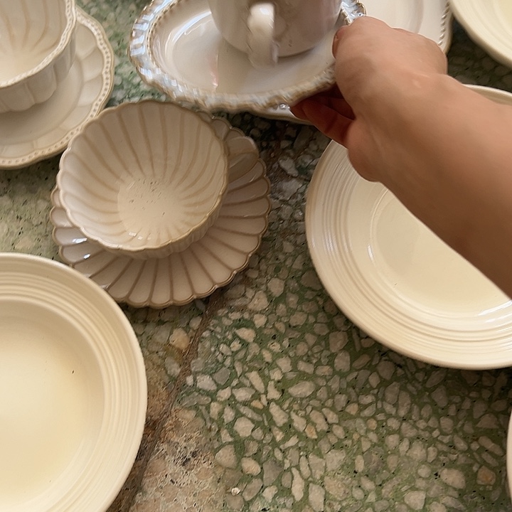 瓷片默认瑕疵商品烟蓝杯碟