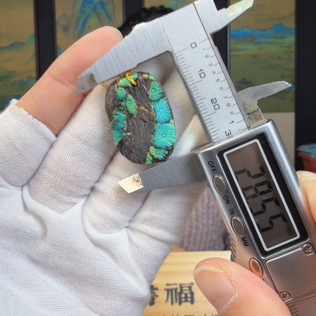 绿松石未镶嵌珠宝奇石