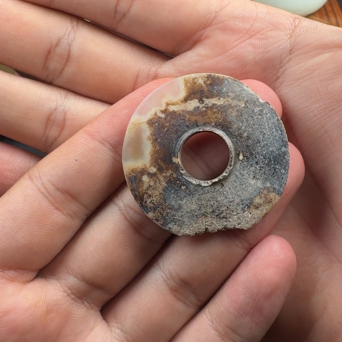 和田玉未镶嵌挂件小**丘