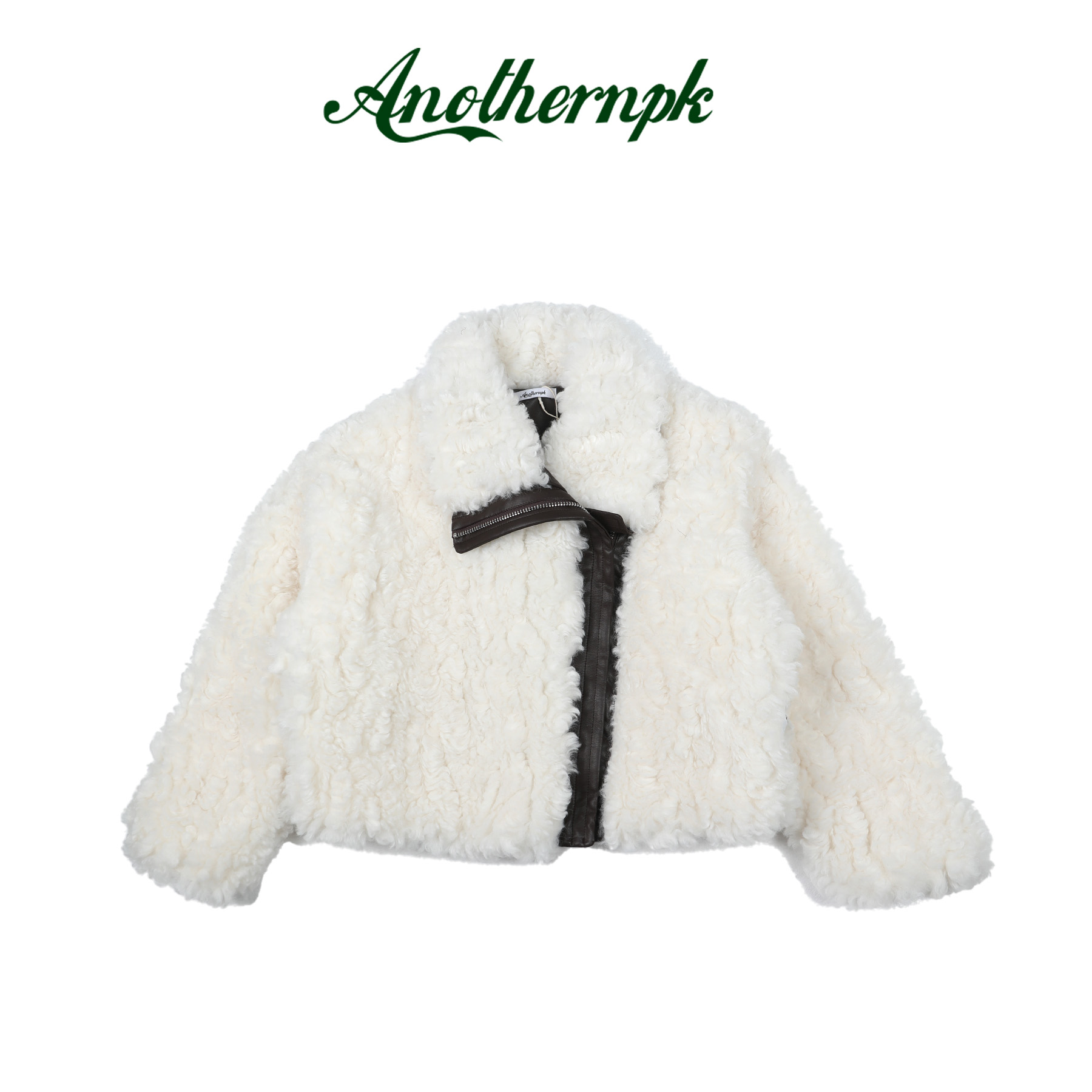 极简风轻奢风厚款冬季潮牌女装翻领白色秋冬轻奢A5F21K6101