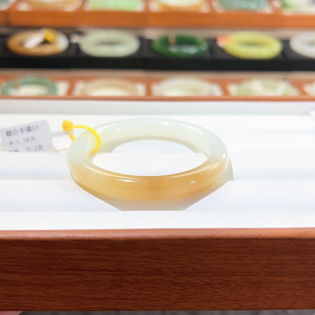 和田玉手镯未镶嵌  【糖白】