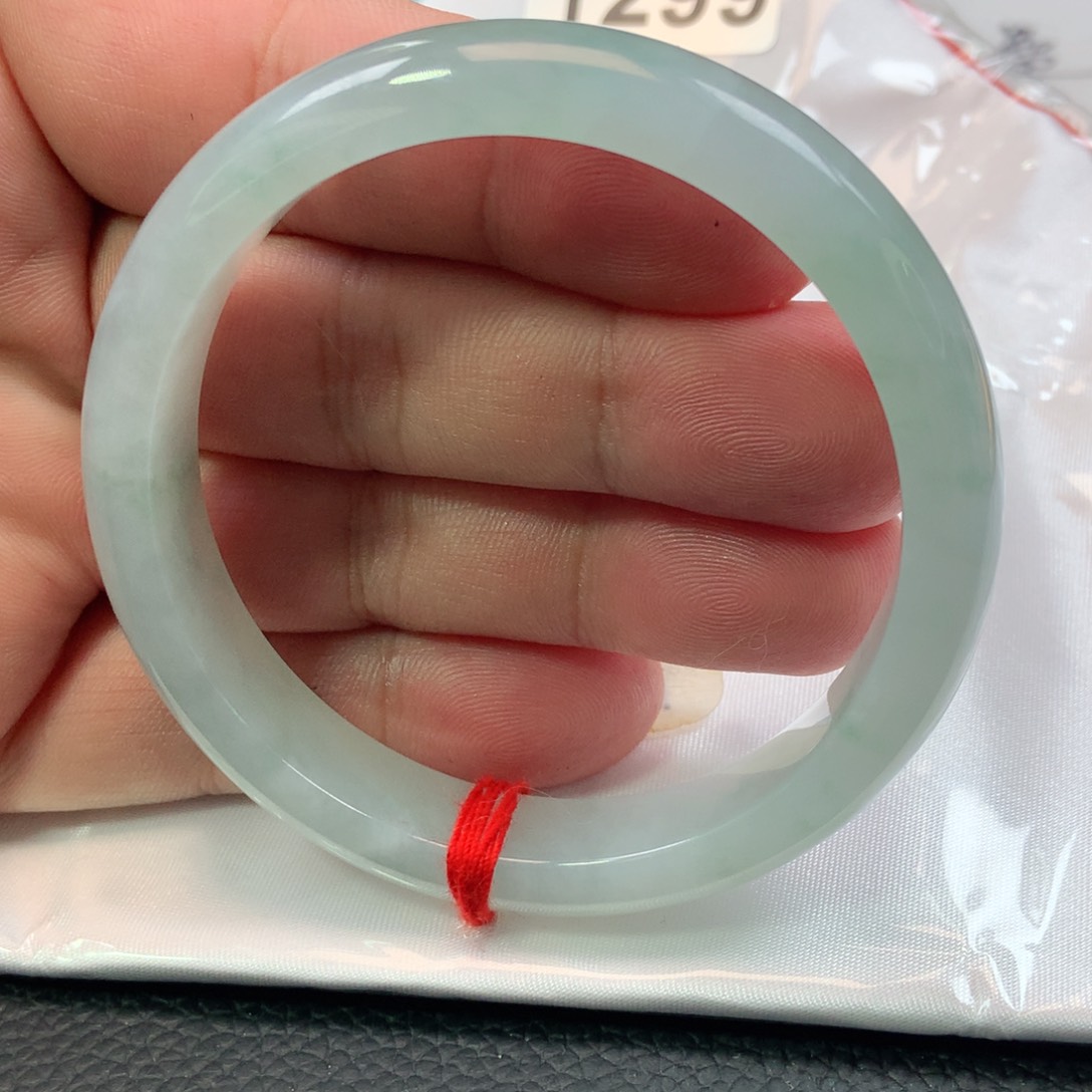 翡翠手镯未镶嵌1299号