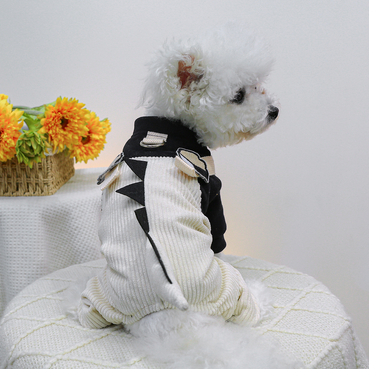 宠物圈狗狗衣服春夏新品中小型犬四脚犄角布莱克恐龙背带裤