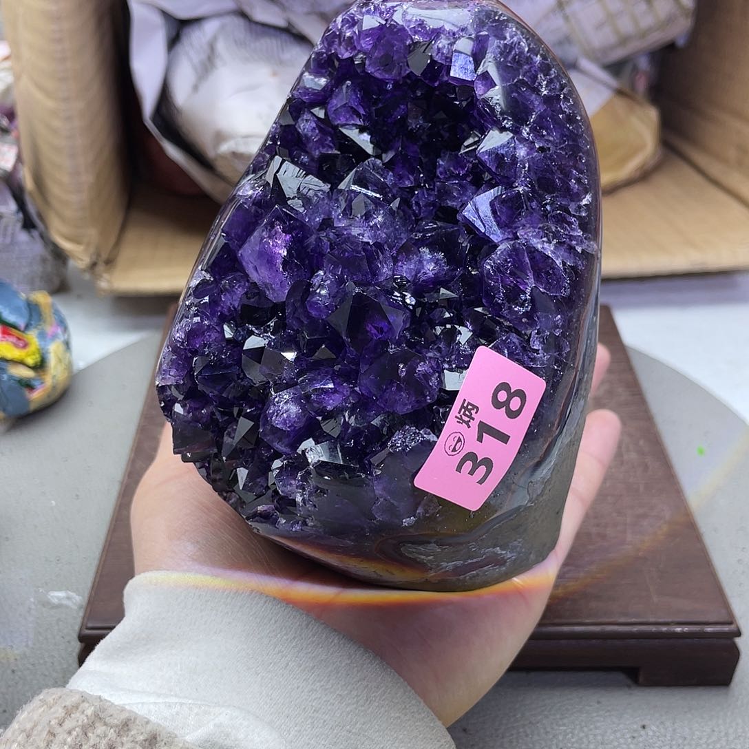 水晶大型摆件（非配饰）未镶嵌