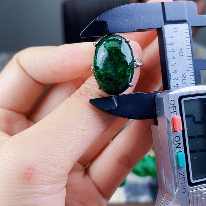 翡翠戒指银S925镶嵌饰品