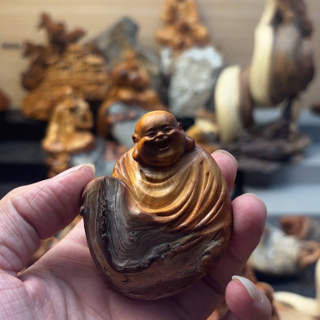 阿***德柏木太行崖柏手工雕刻